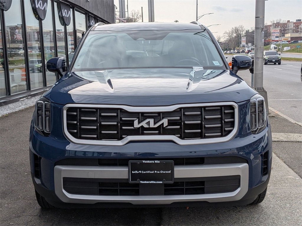 Certified 2023 Kia Telluride S image 3