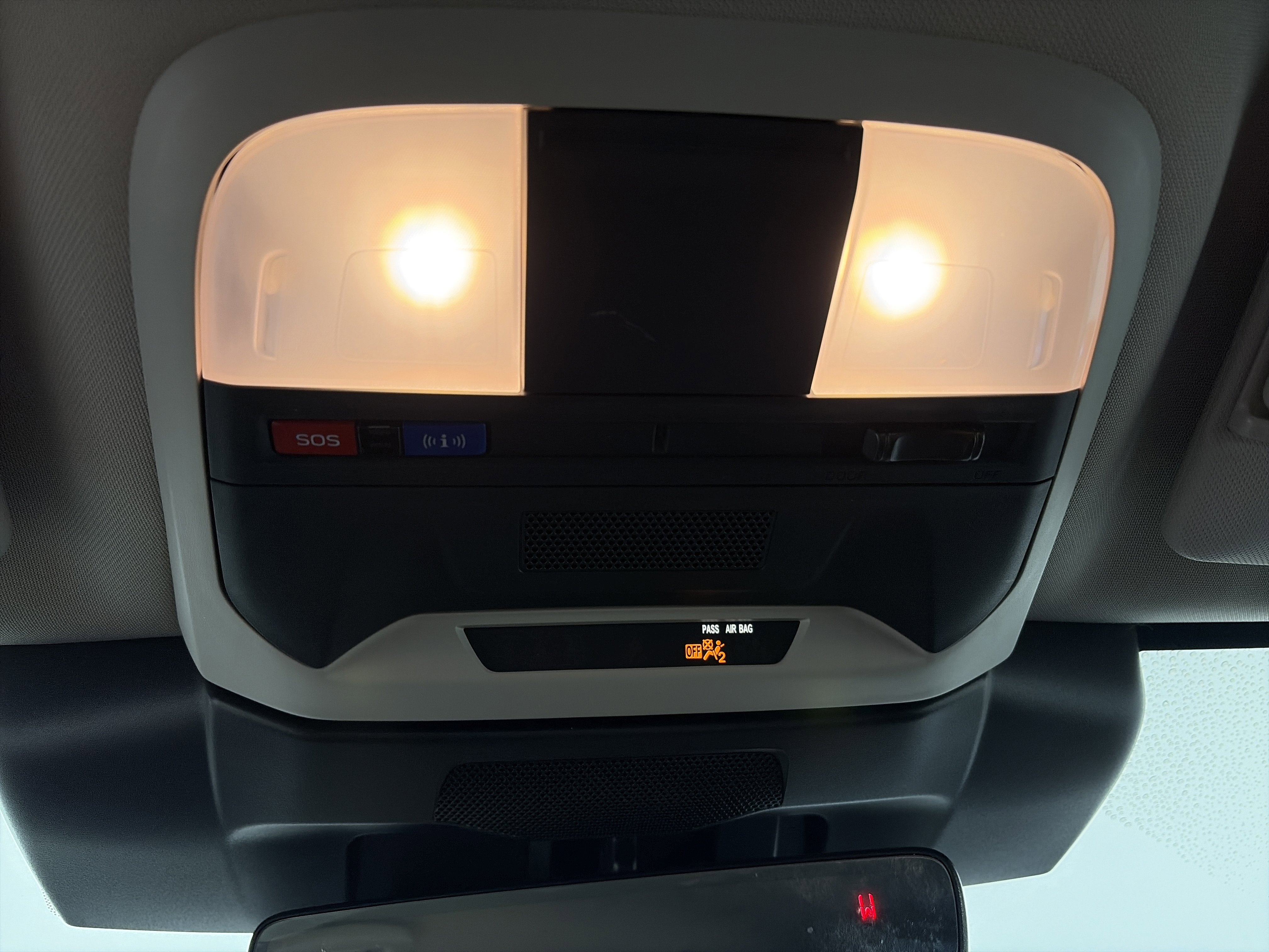 Used 2024 Subaru Crosstrek 2.0i Premium w/ Crosstrek Mirror Package image 30