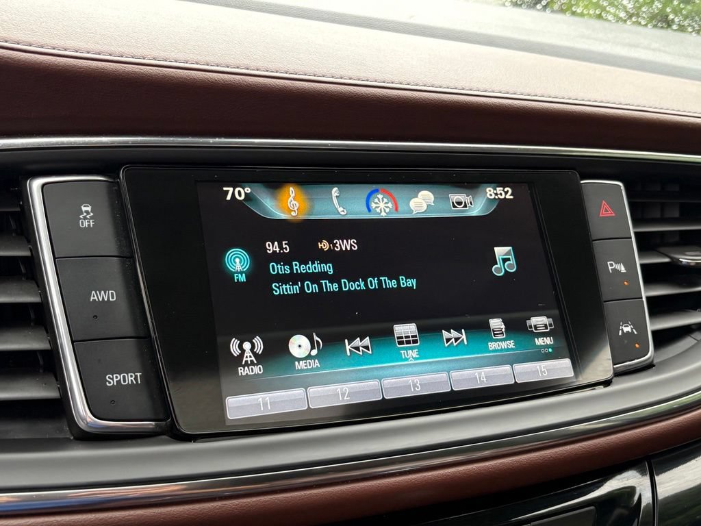 Used 2018 Buick Enclave Premium AWD/4WD image 15