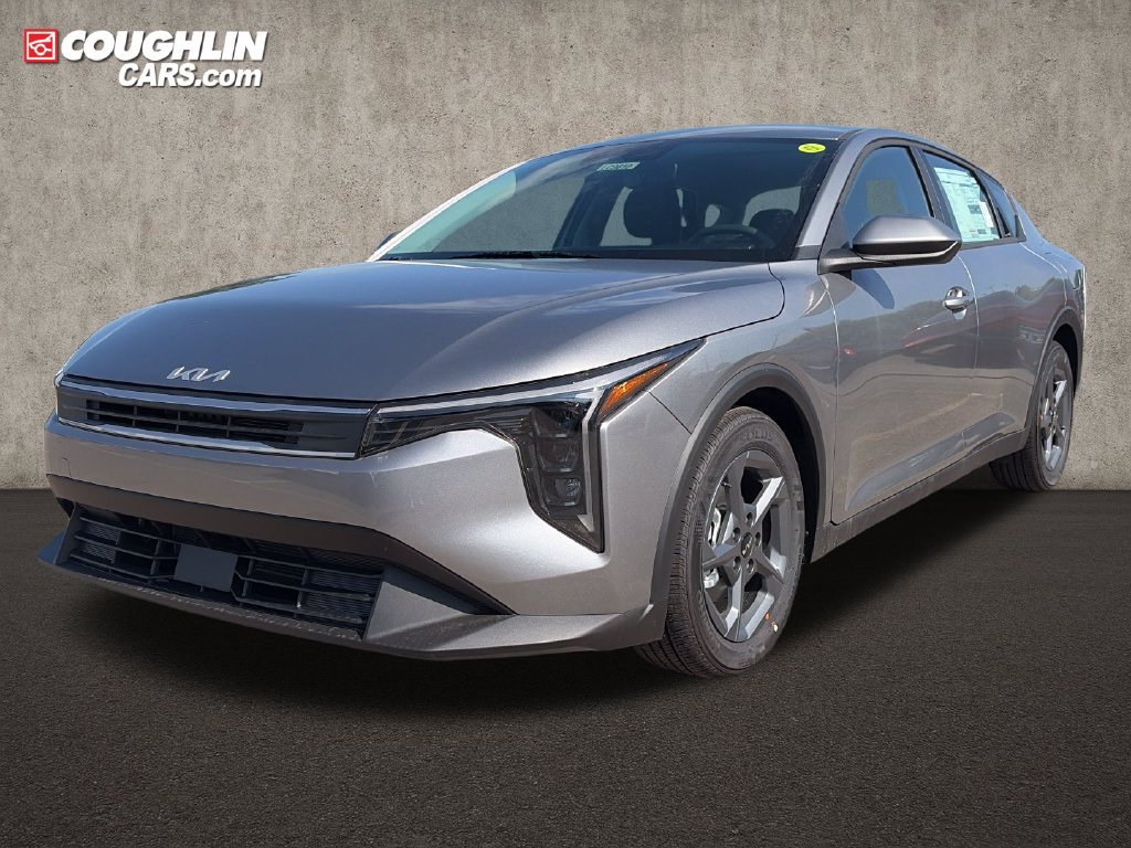 New 2026 Kia K4 FWD image 3