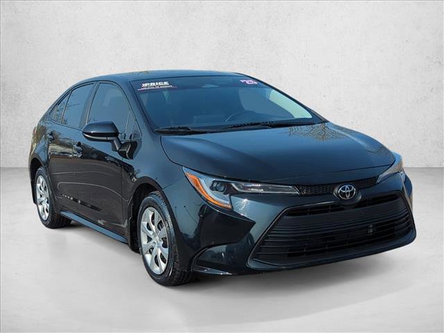 Used 2025 Toyota Corolla LE video 3