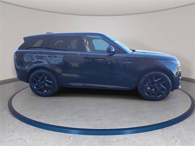 New 2026 Land Rover Range Rover Sport Dynamic SE image 4
