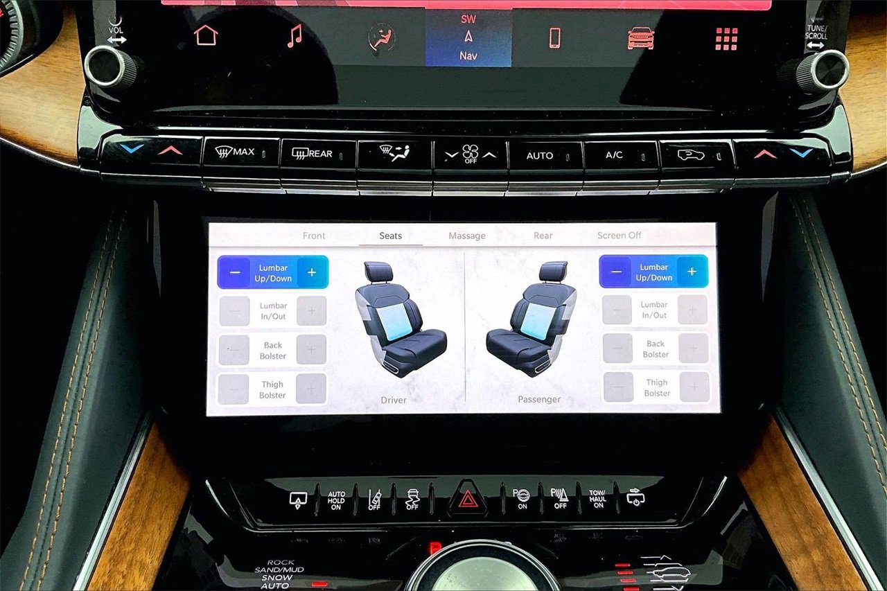 Used 2022 Jeep Grand Wagoneer Series III image 19