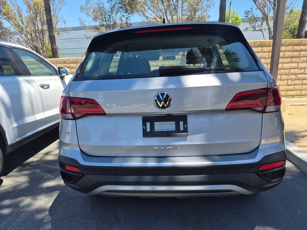 Used 2022 Volkswagen Taos S FWD image 6
