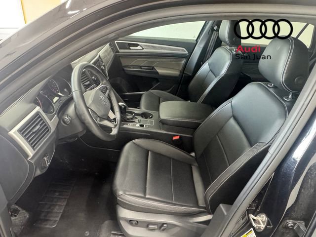 Used 2021 Volkswagen Atlas Cross Sport SE image 18