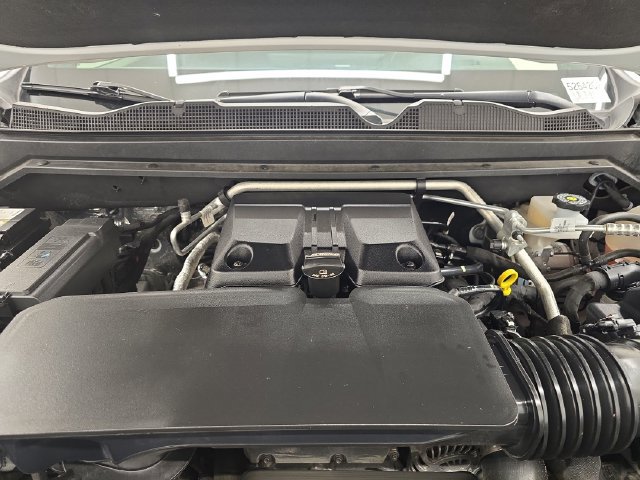Used 2024 Chevrolet Colorado Z71 w/ Z71 Convenience Package 2 AWD/4WD image 40