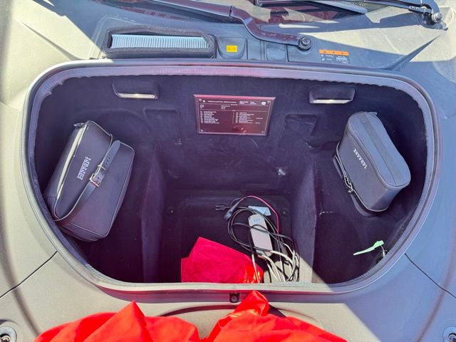 Used 2020 Ferrari F8 Tributo image 28