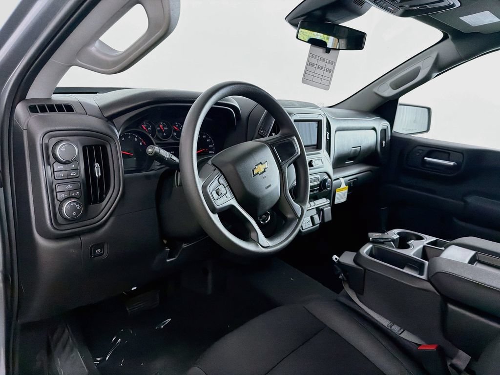 New 2026 Chevrolet Silverado 1500 Custom AWD/4WD image 9