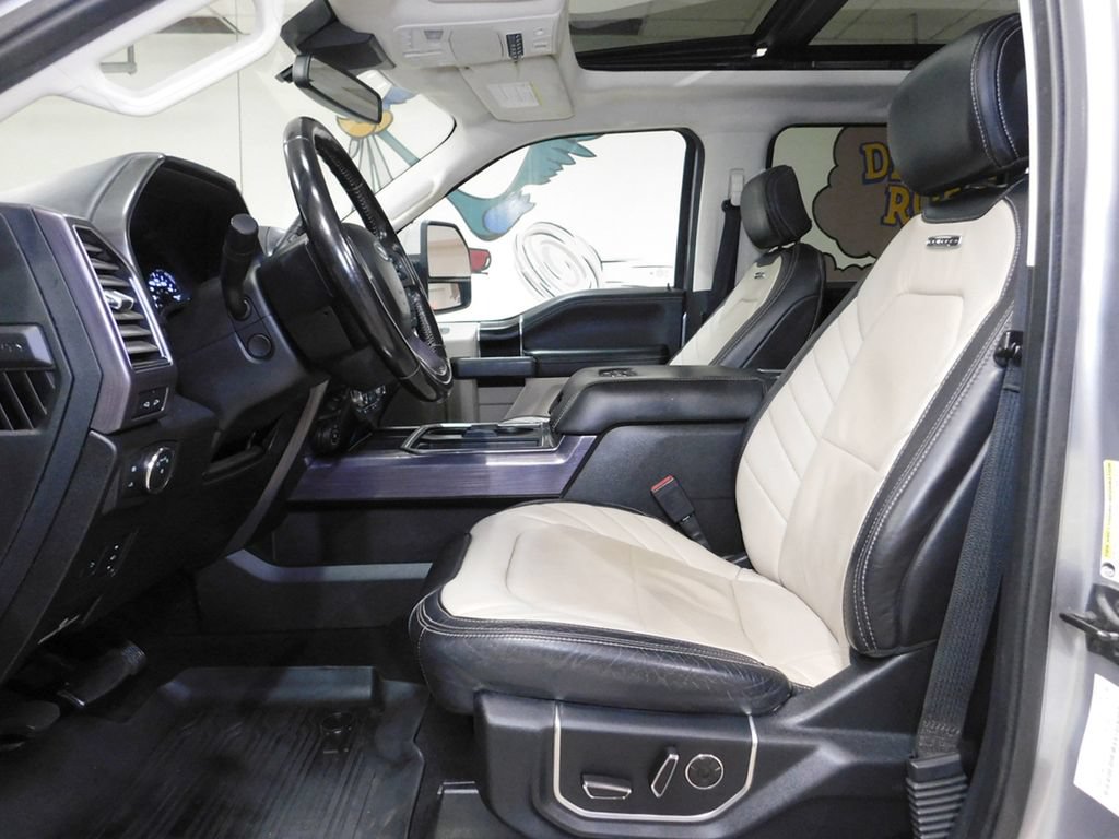 Used 2021 Ford F450 Limited w/ FX4 Off-Road Package AWD/4WD image 31