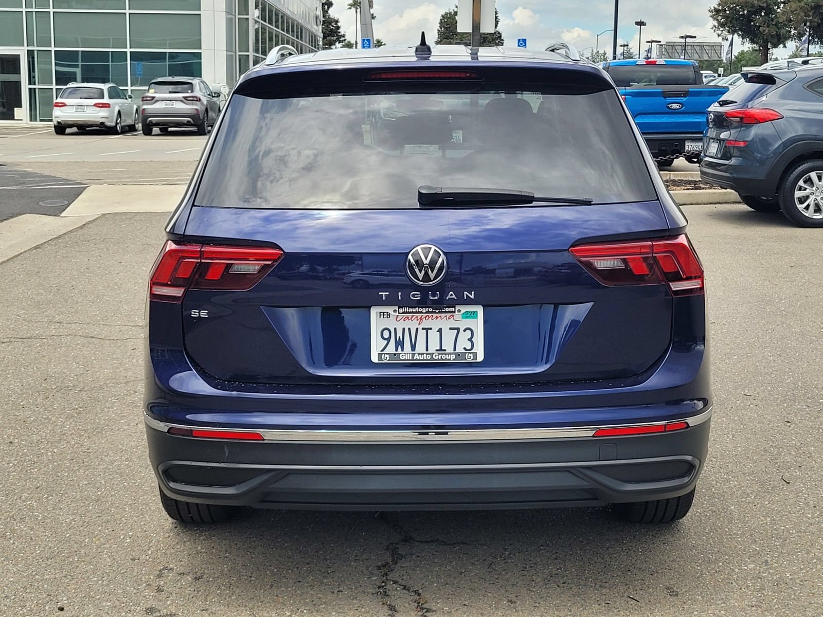 Used 2022 Volkswagen Tiguan SE FWD image 5