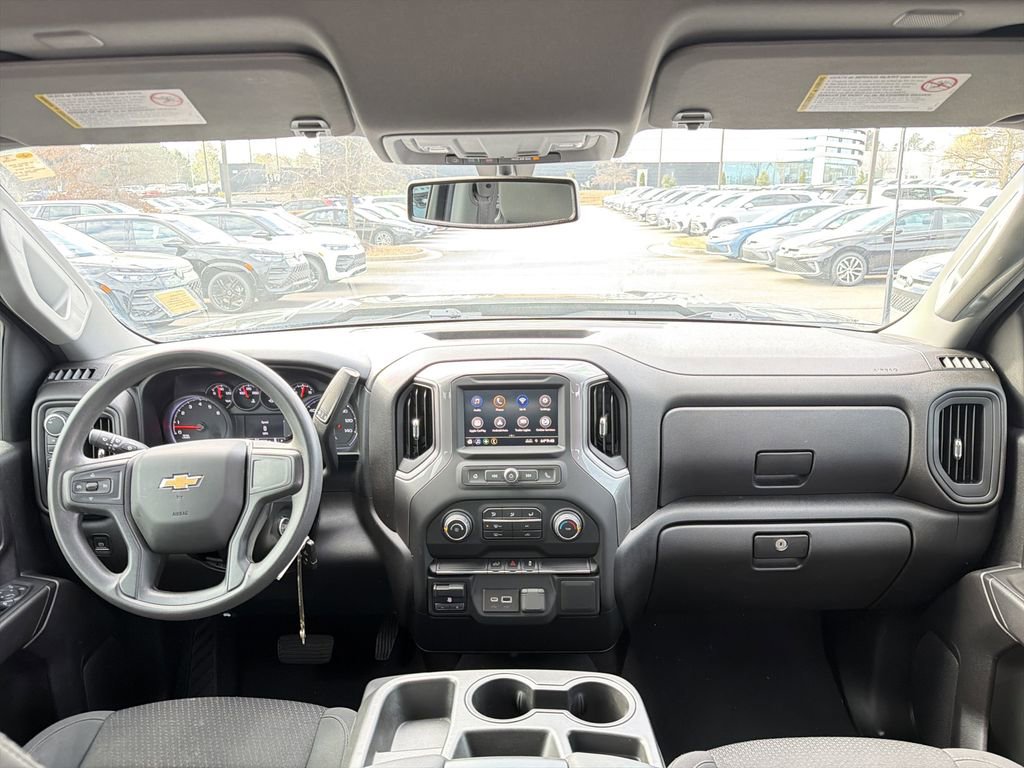 Used 2022 Chevrolet Silverado 2500 Custom w/ Custom Value Package image 20