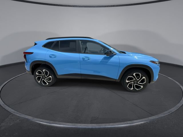 Used 2024 Chevrolet Trax RS w/ Driver Confidence Package FWD image 9