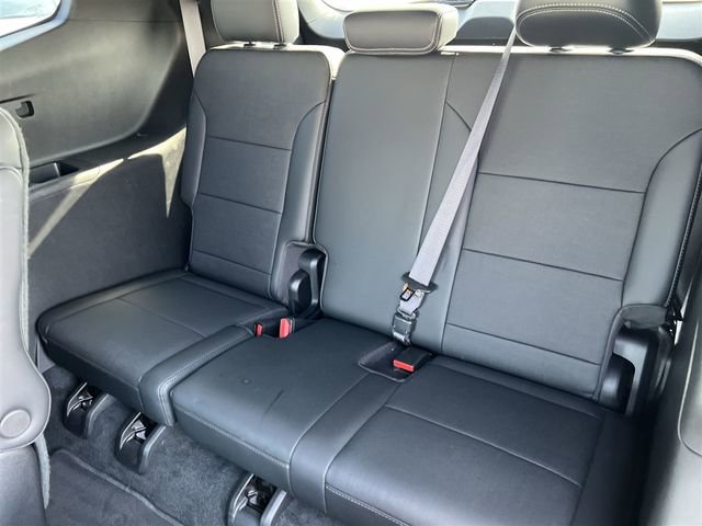 Certified 2025 Buick Enclave Preferred image 30