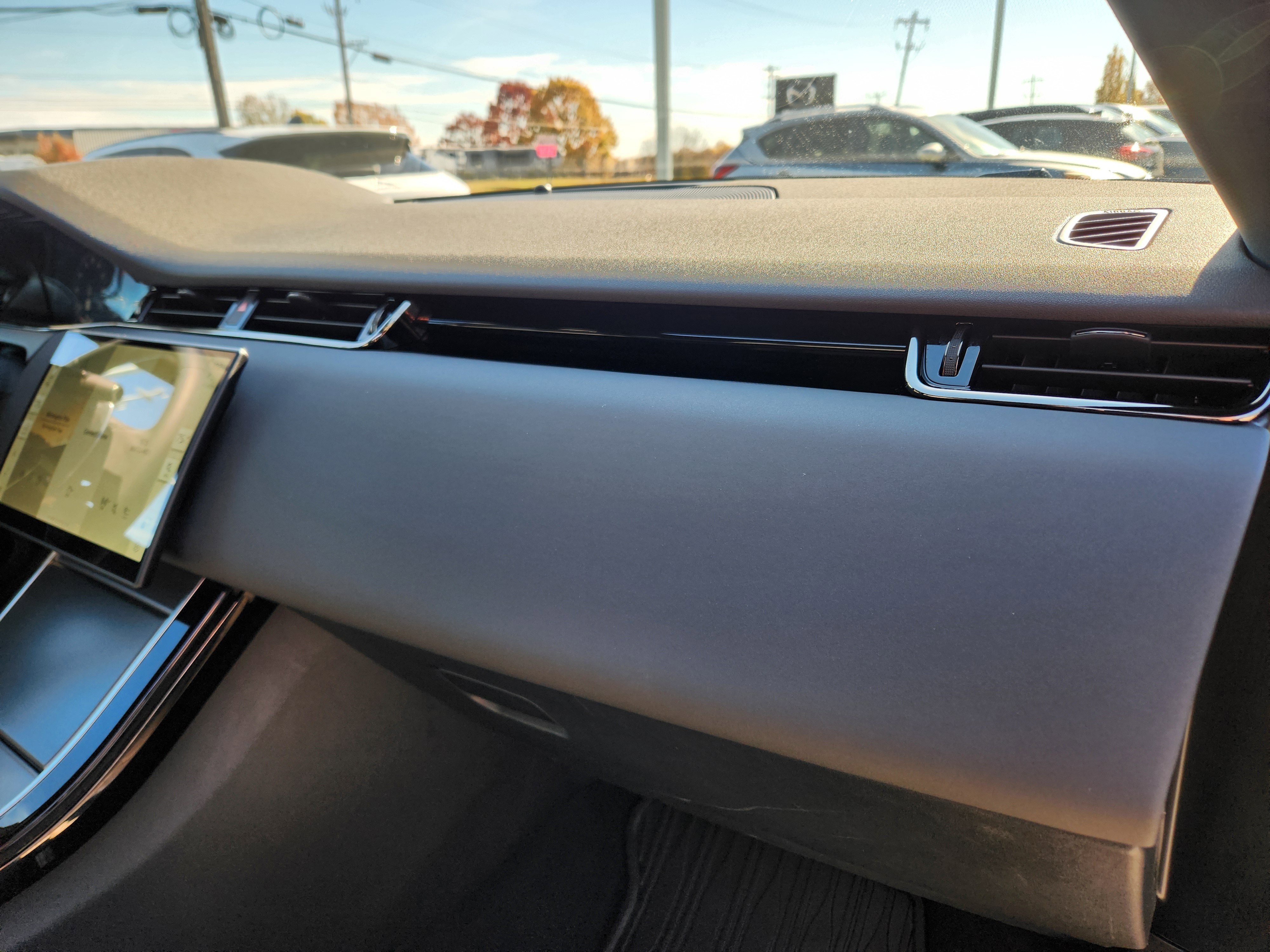 Certified 2026 Land Rover Range Rover Evoque S image 17