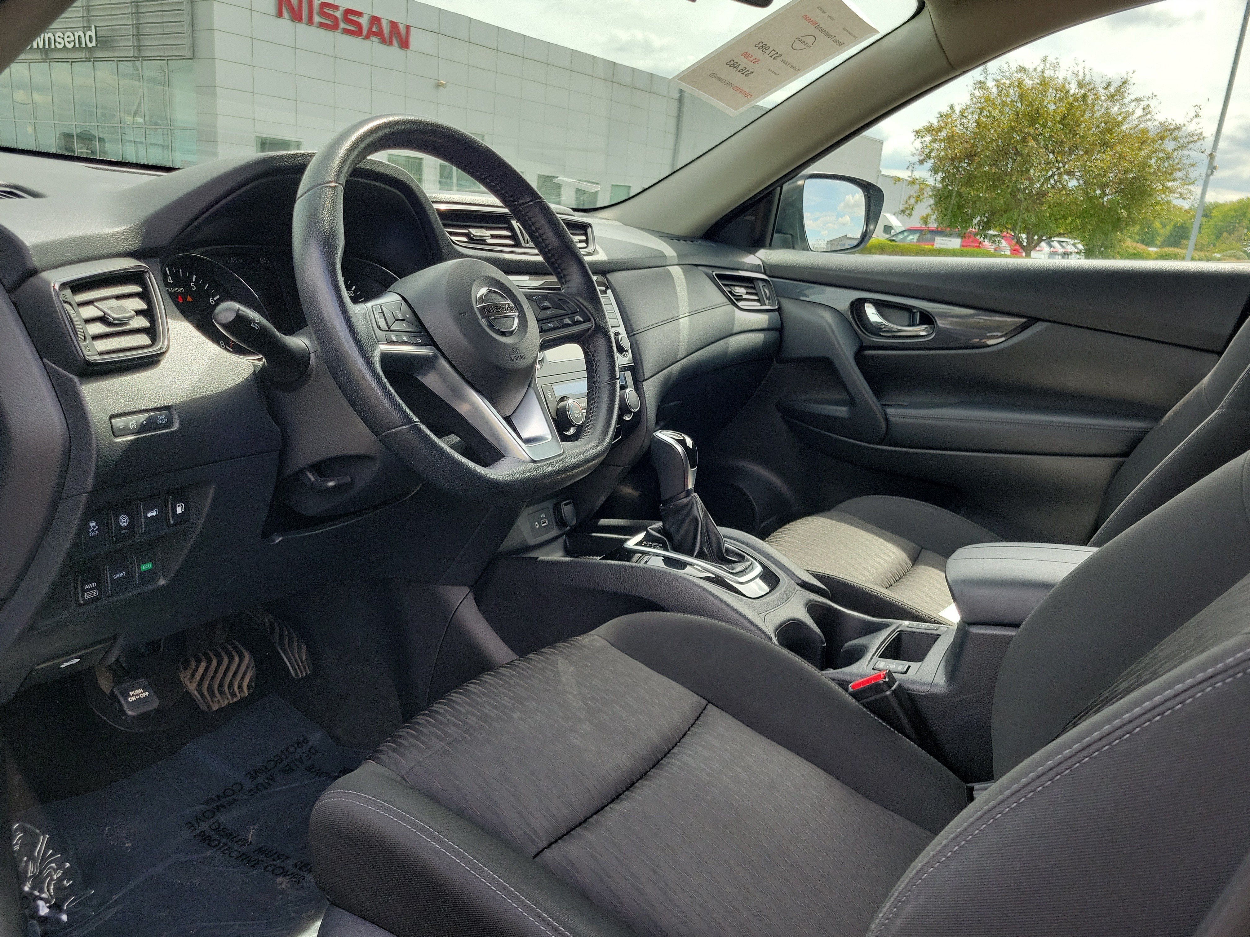 Certified 2020 Nissan Rogue SV AWD/4WD image 19