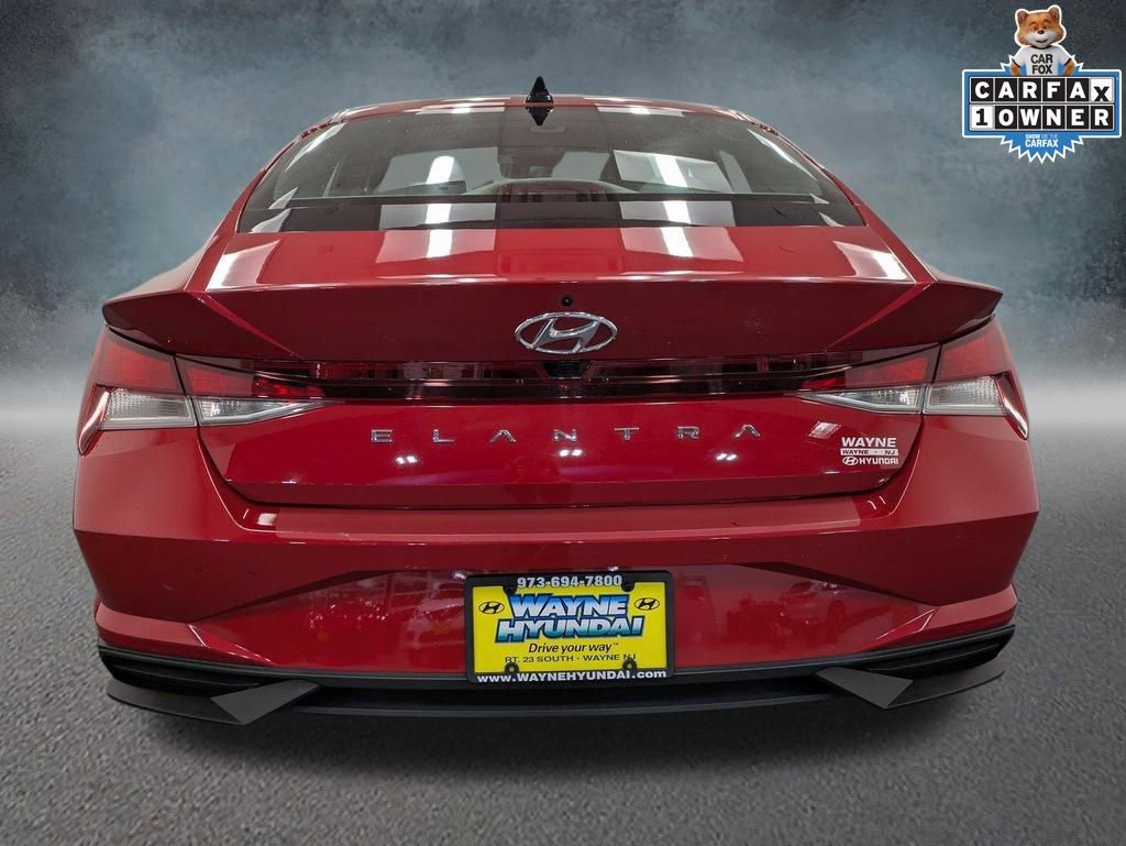 Used 2023 Hyundai Elantra SEL w/ Convenience Package image 6
