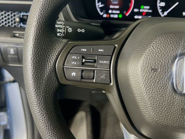 Certified 2025 Honda CR-V EX image 17