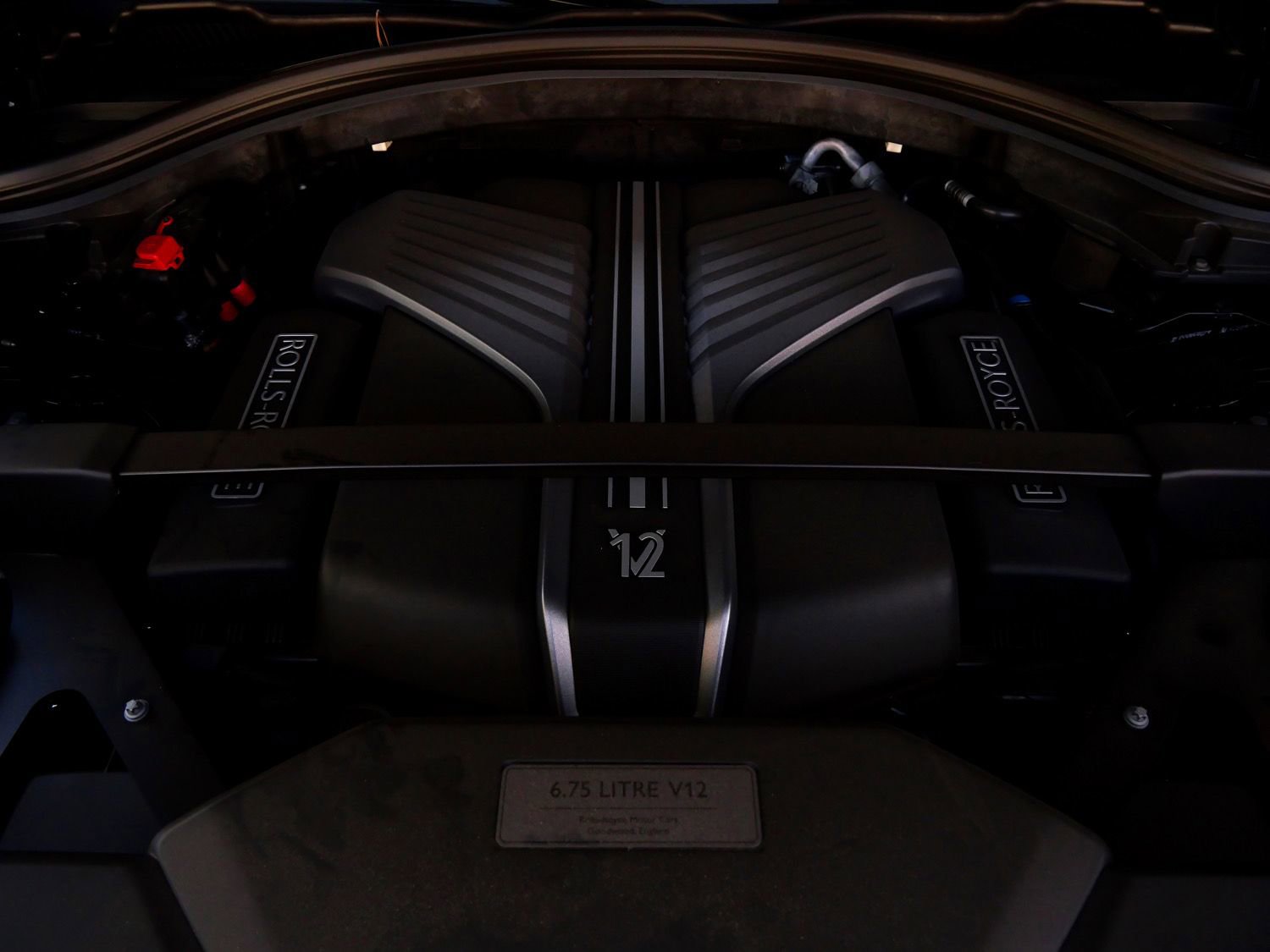 Certified 2024 Rolls-Royce Cullinan Black Badge image 30