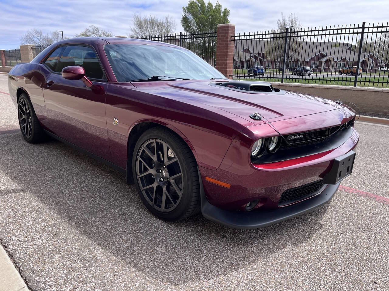 Used 2017 Dodge Challenger R/T Scat Pack RWD image 7