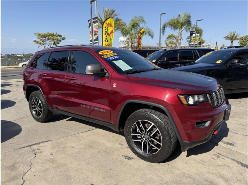 Used 2020 Jeep Grand Cherokee Trailhawk AWD/4WD image 52