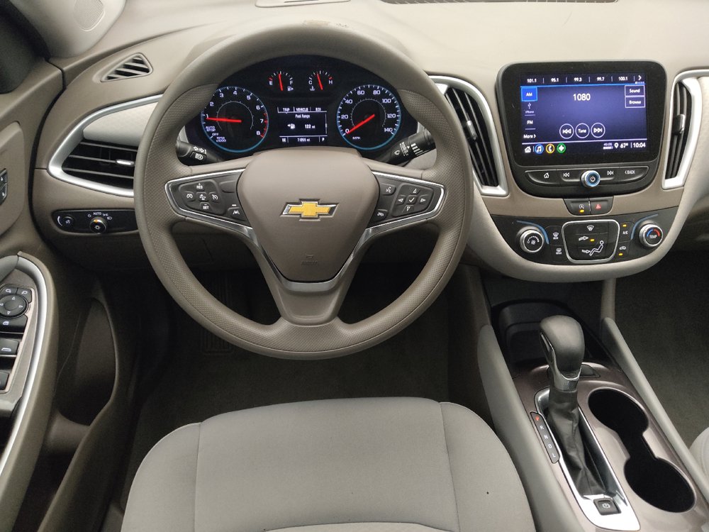 Used 2023 Chevrolet Malibu LS FWD image 22
