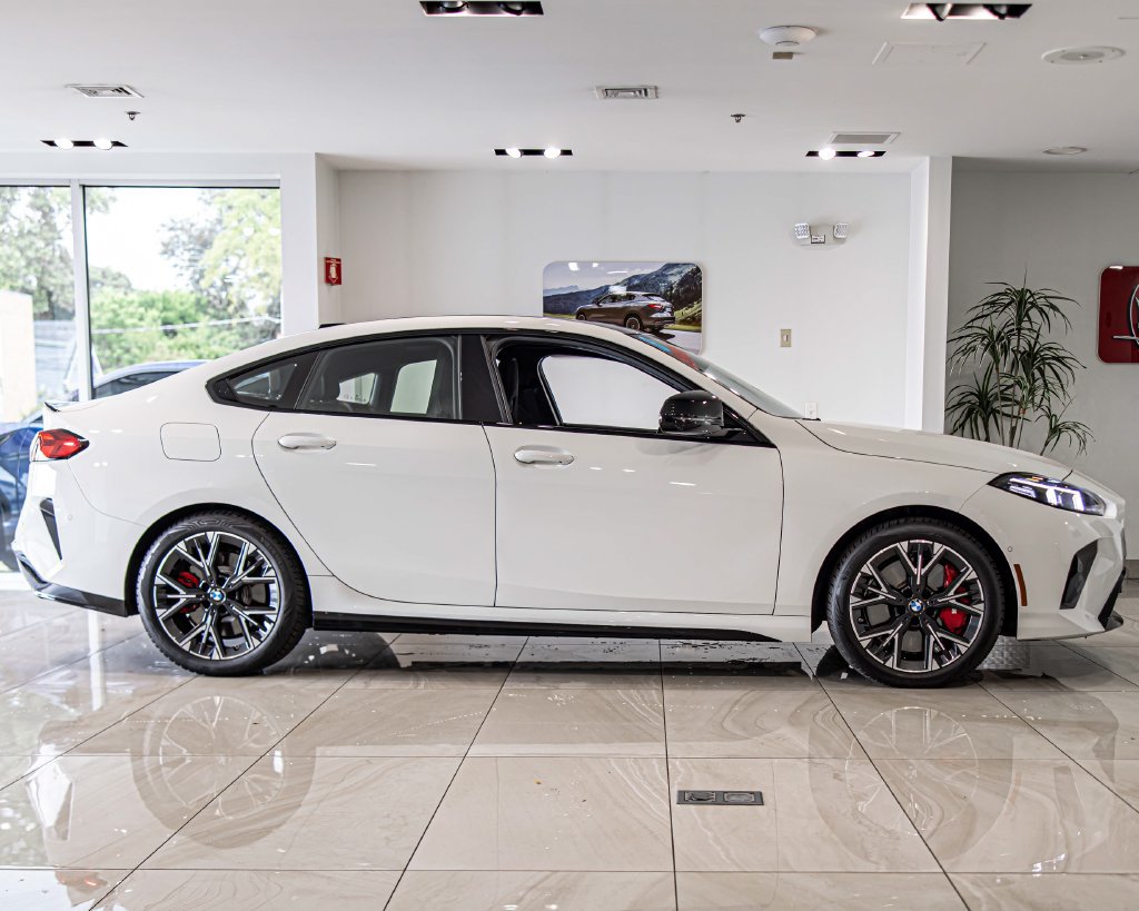Used 2026 BMW M235i xDrive AWD/4WD image 9