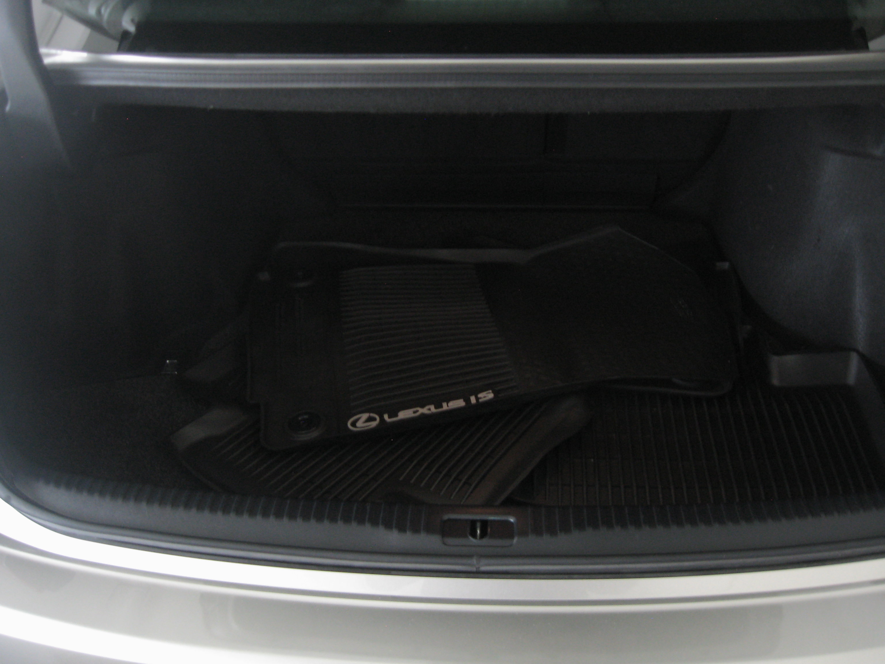 Used 2020 Lexus IS 350 F Sport w/ F Sport Package image 20