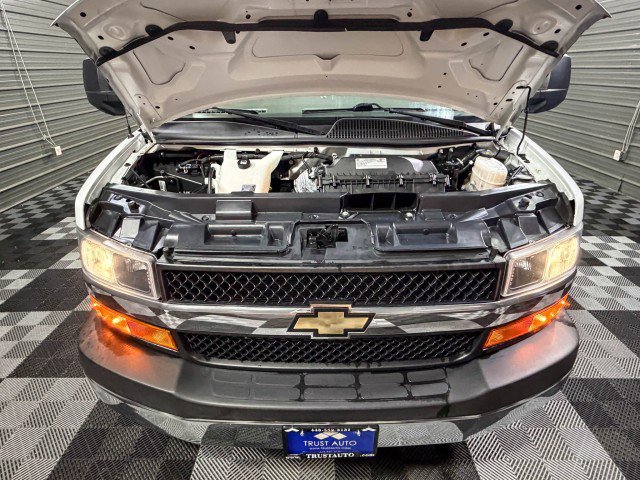 Used 2021 Chevrolet Express 3500 w/ Power Convenience Package image 30