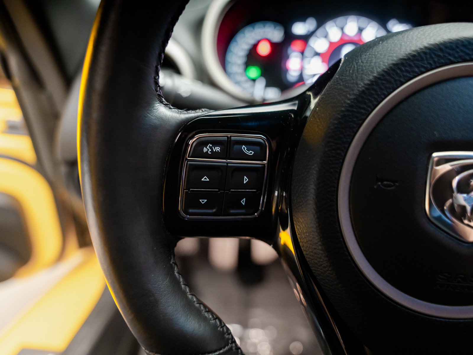 Used 2014 SRT Viper SRT-10 w/ Grand Touring Package RWD image 40
