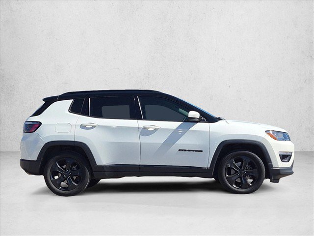 Used 2021 Jeep Compass Latitude FWD image 4