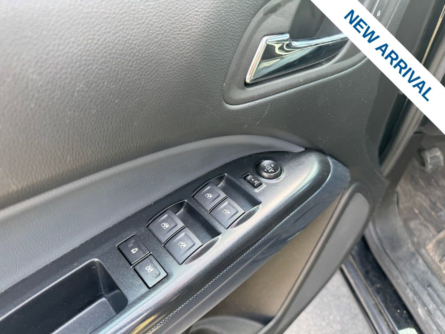 Used 2022 Chevrolet Colorado Z71 w/ Z71 Midnight Edition image 18