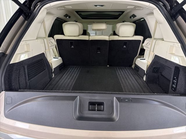 Used 2024 Land Rover Range Rover Long Wheelbase Autobiography AWD/4WD image 22