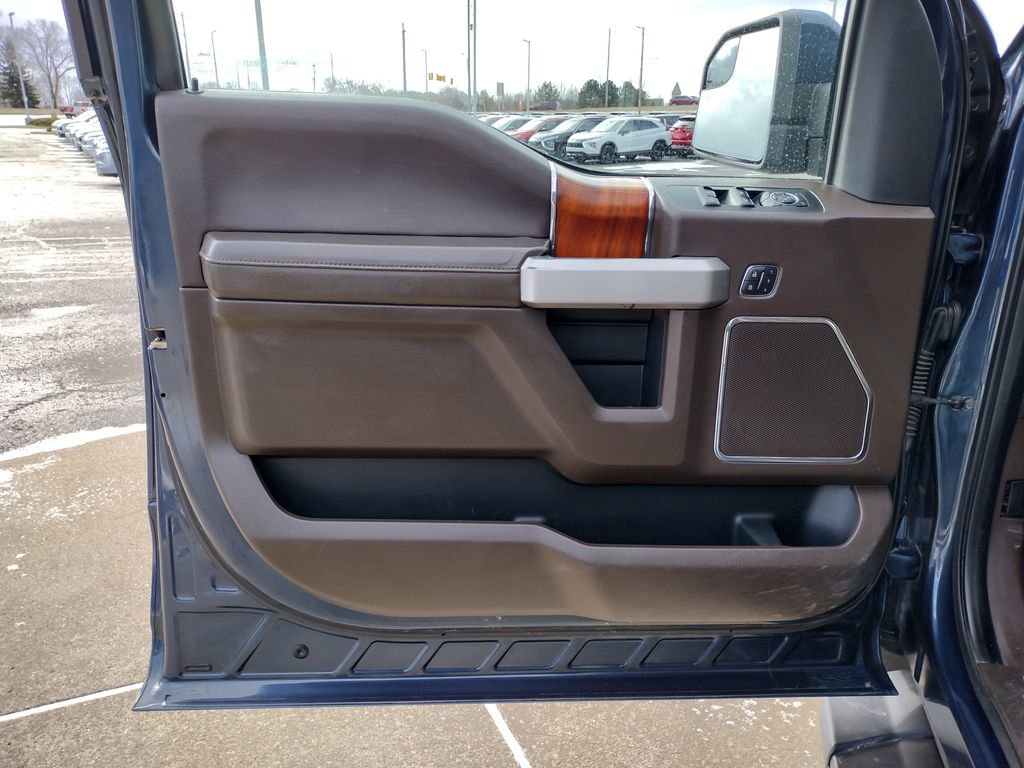 Used 2015 Ford F150 King Ranch image 21