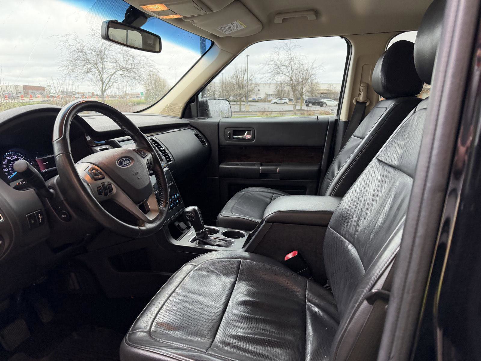 Used 2019 Ford Flex Limited FWD image 13