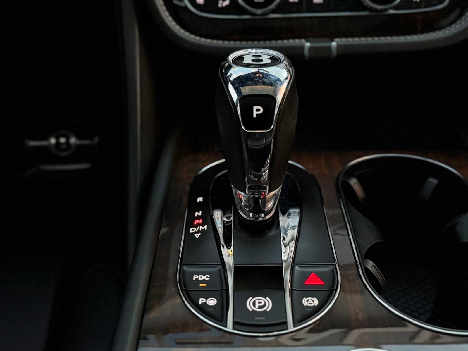 Used 2019 Bentley Bentayga AWD/4WD image 45