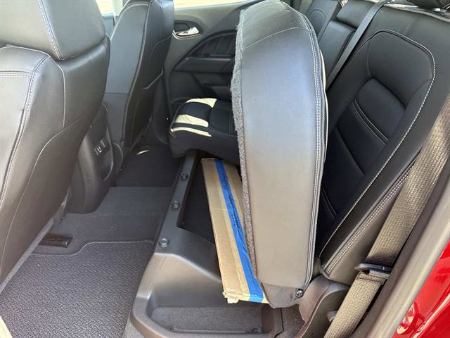 Used 2022 GMC Canyon Denali image 12