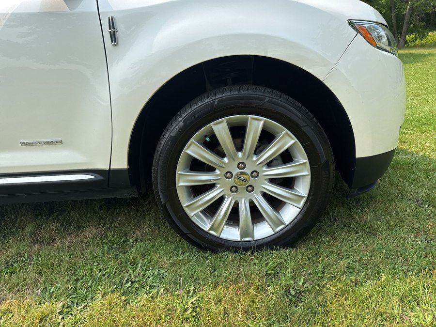 Used 2012 Lincoln MKX AWD image 39