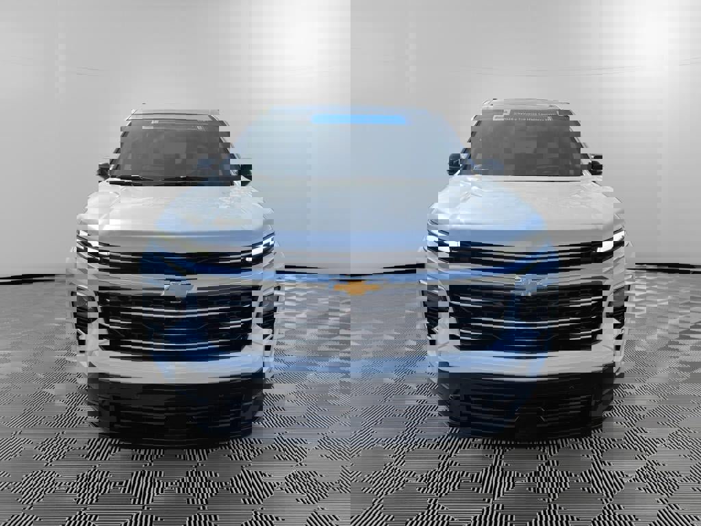 New 2026 Chevrolet Traverse High Country w/ LPO, Floor Liner Package image 2