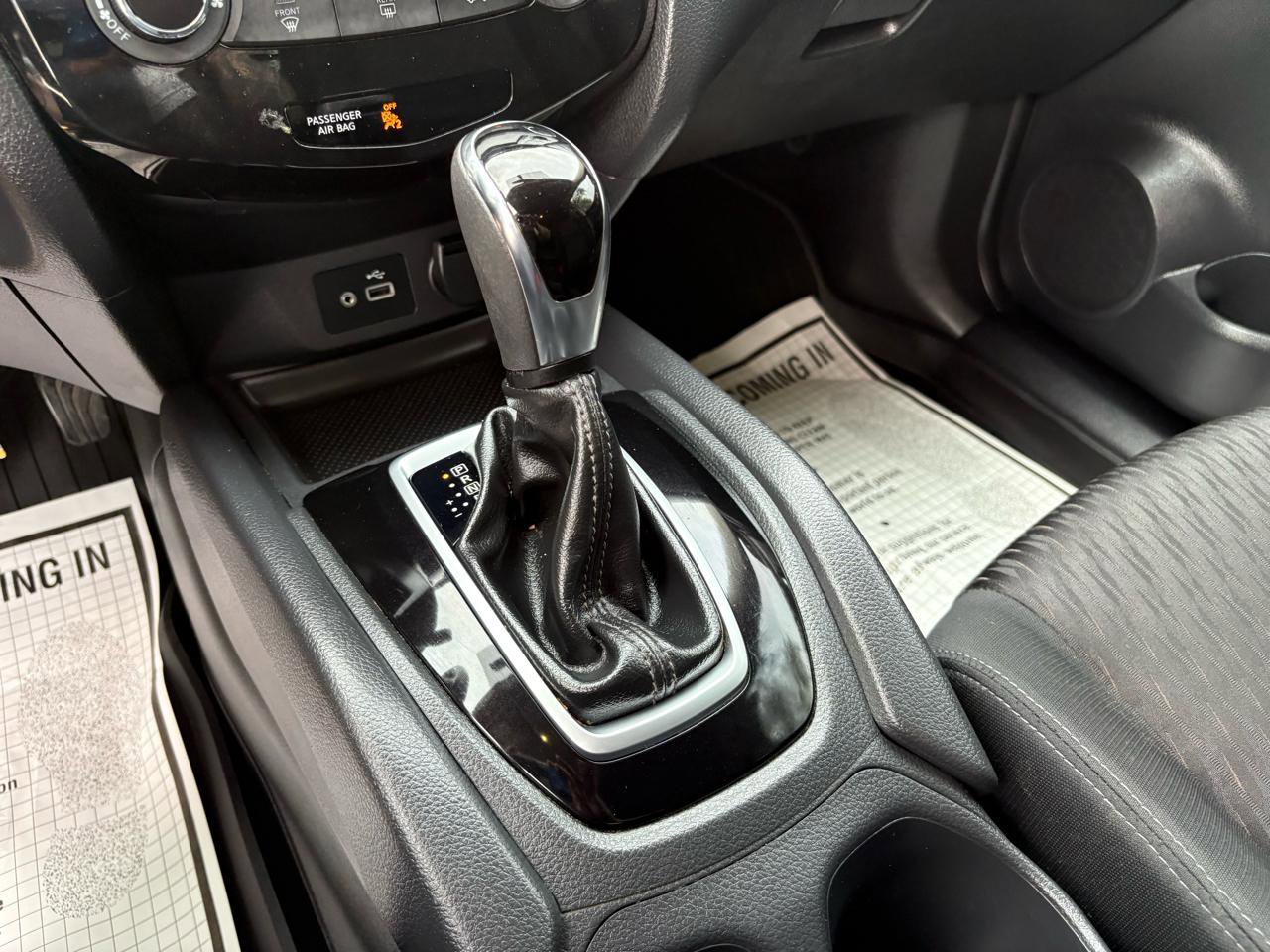 Used 2018 Nissan Rogue S FWD image 47