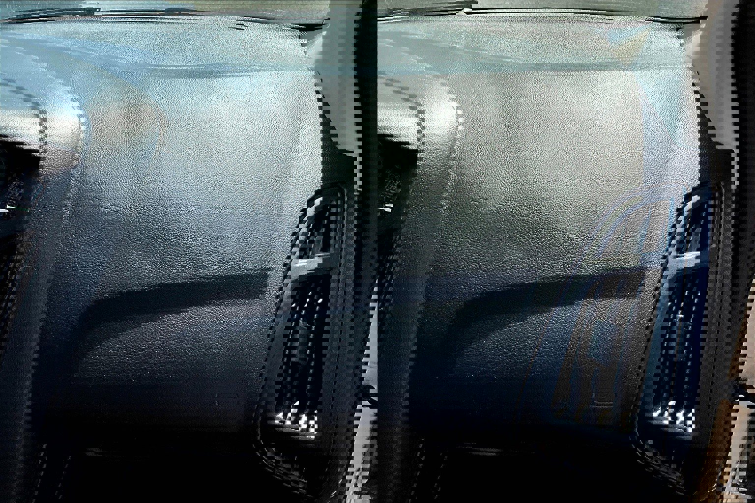 Used 2018 Ford Focus SE image 21