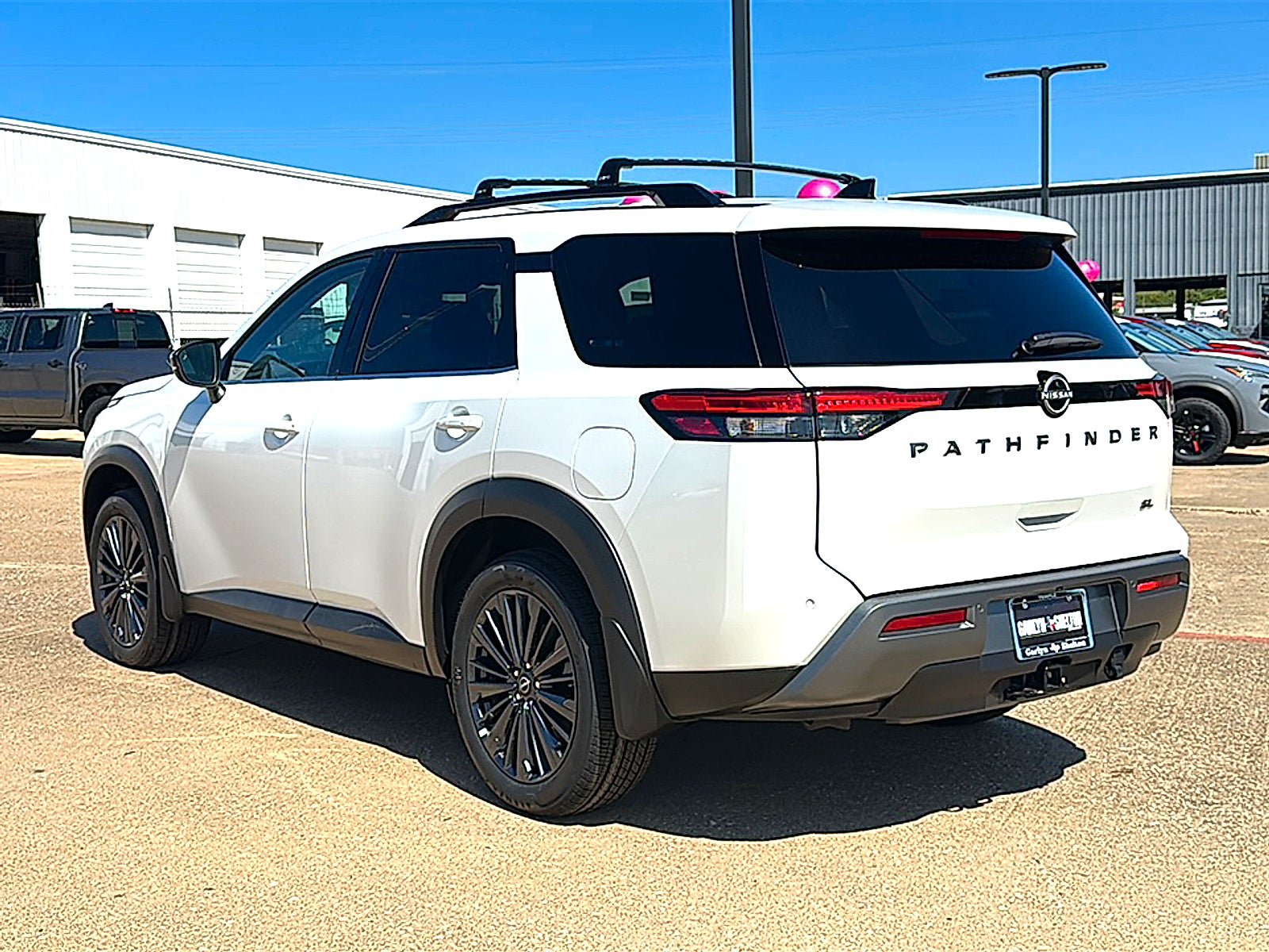 New 2026 Nissan Pathfinder SL w/ SL Premium Package FWD image 6