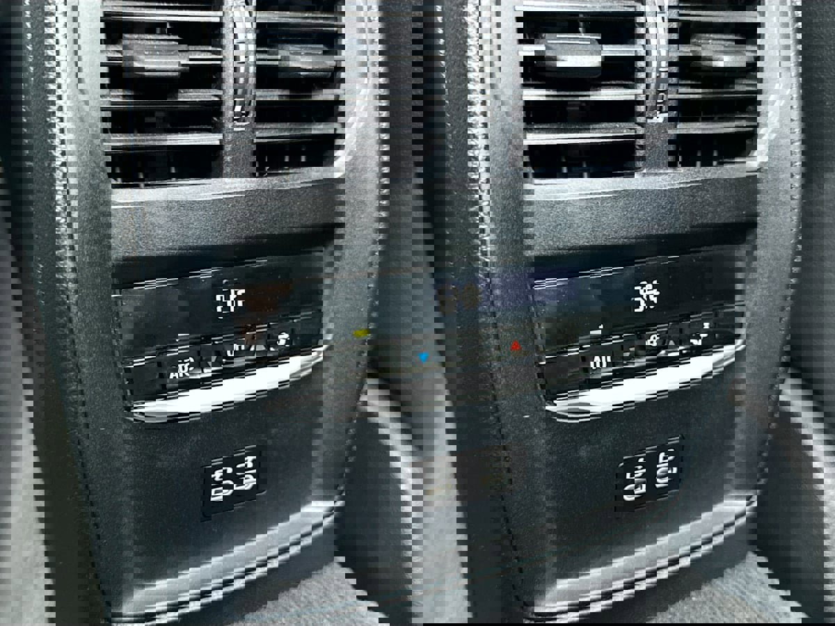 Used 2021 BMW 440i xDrive Coupe w/ Premium Package image 27