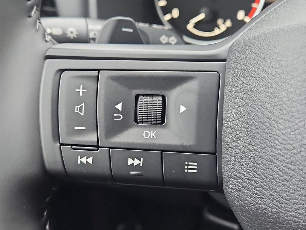 New 2026 Nissan Rogue SV w/ Cold Weather Package AWD/4WD image 10