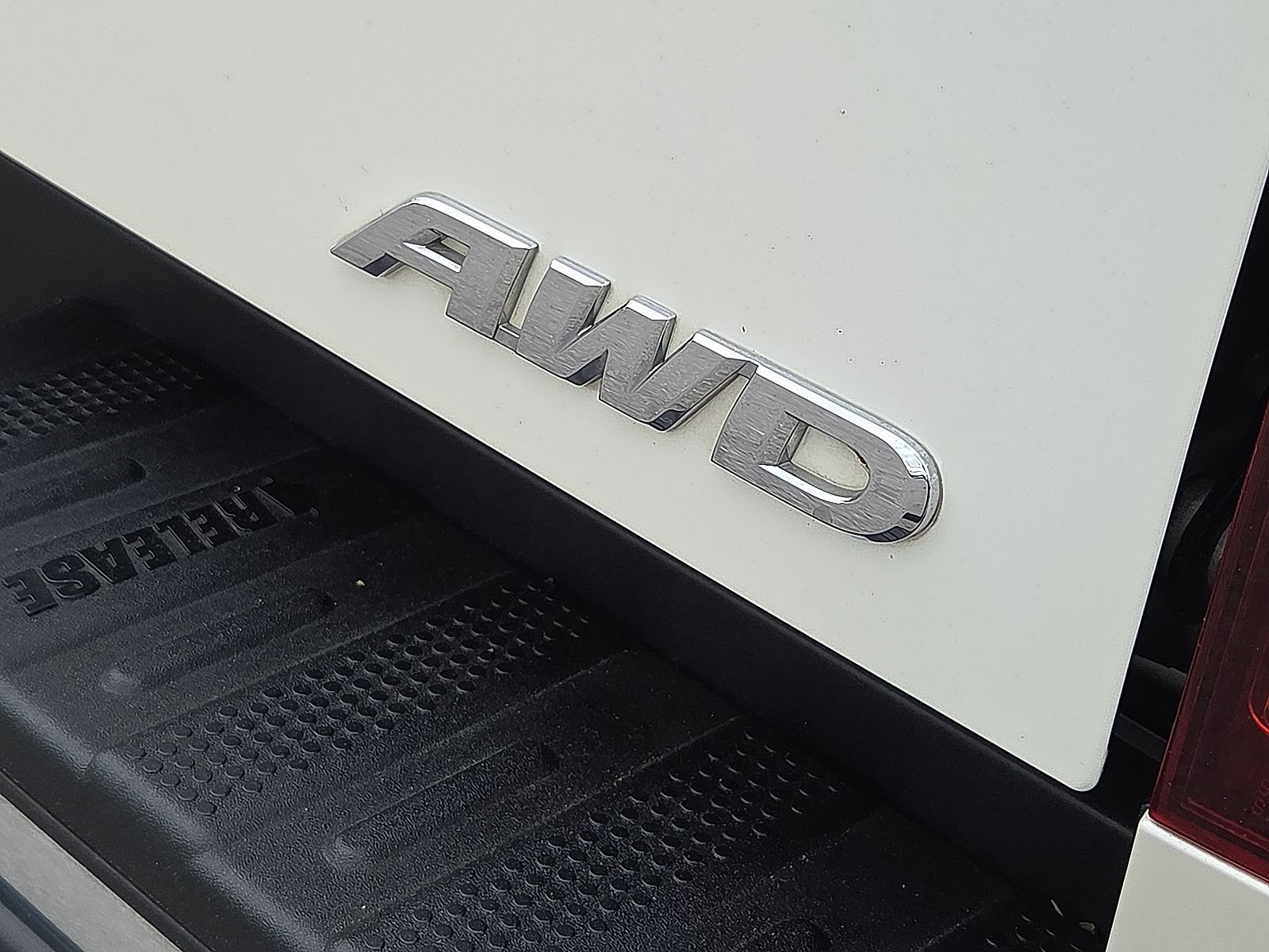 Used 2017 Honda Ridgeline RTL-T image 8