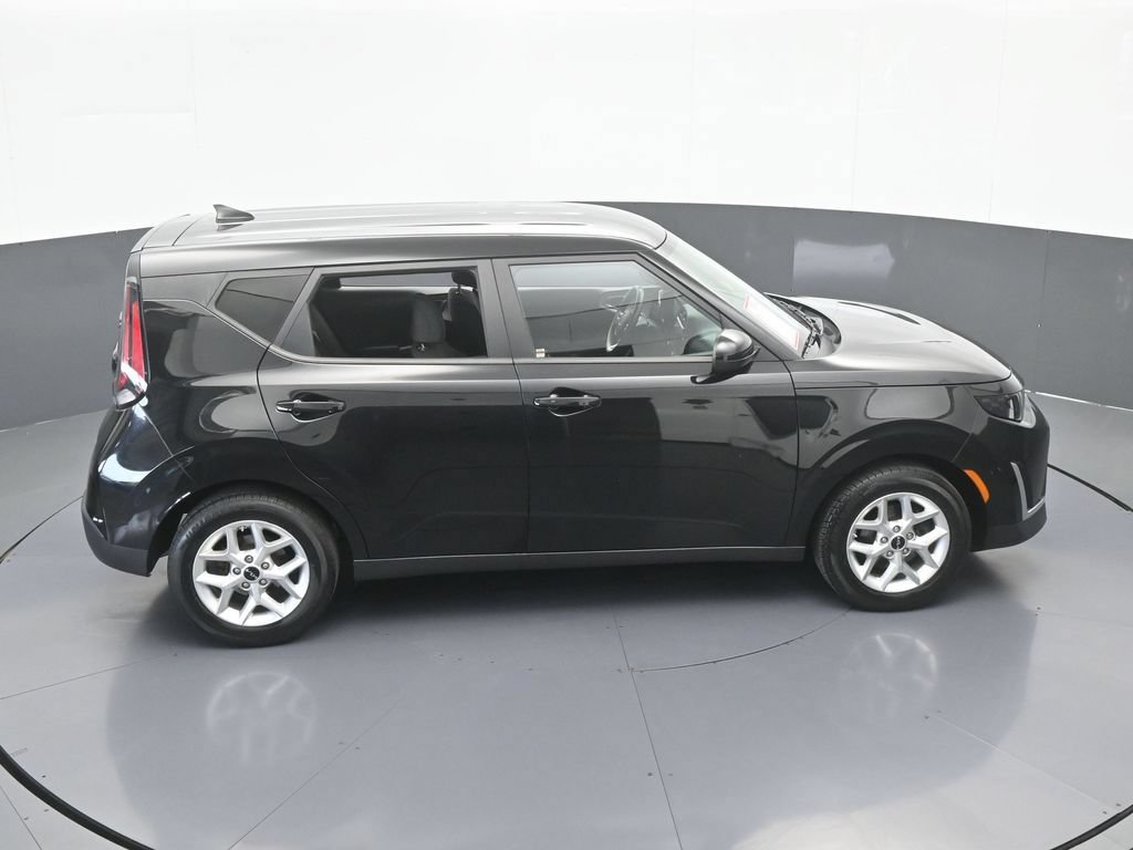 Used 2023 Kia Soul S FWD image 49