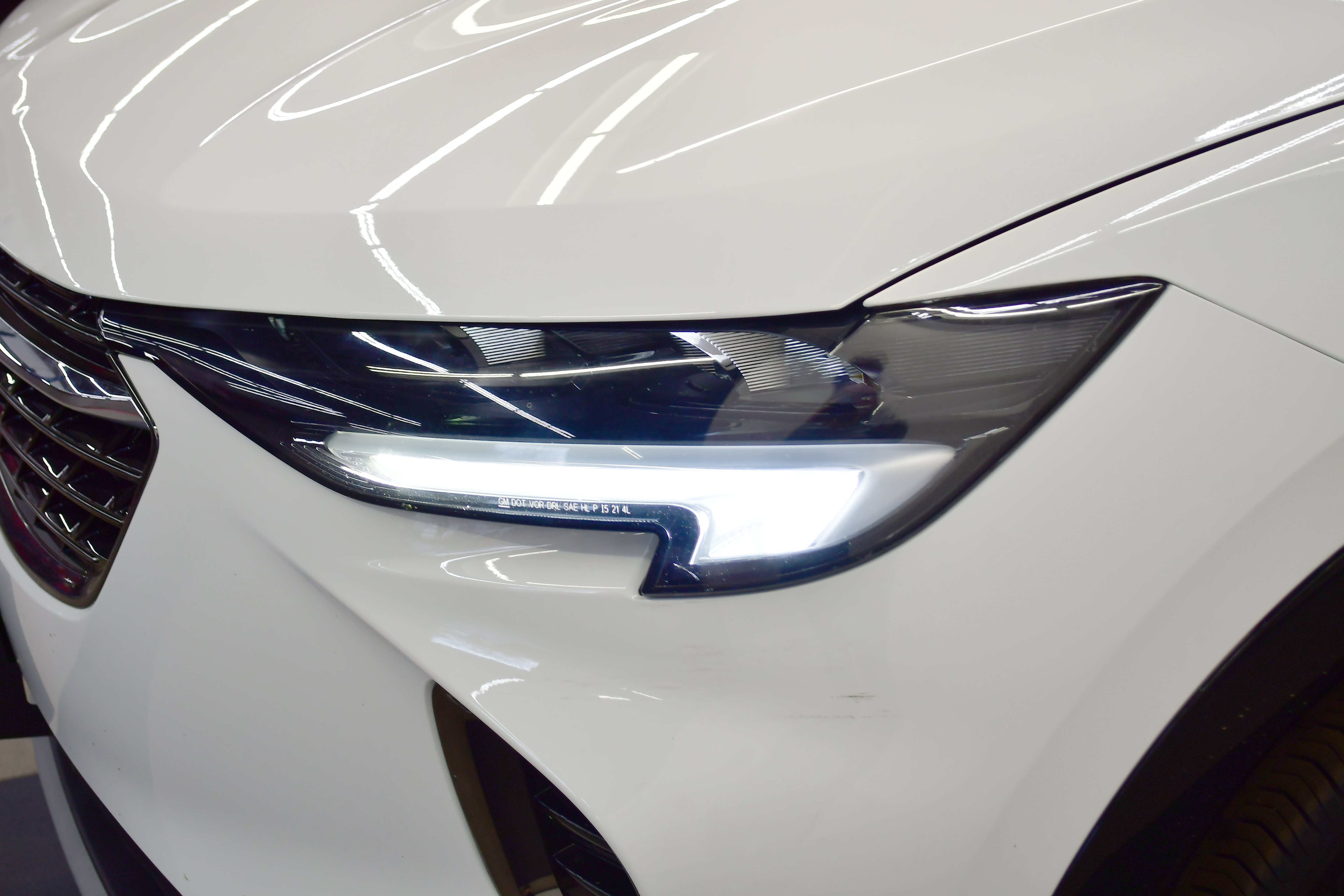 Used 2023 Buick Envision Essence w/ Sport Touring Package image 37