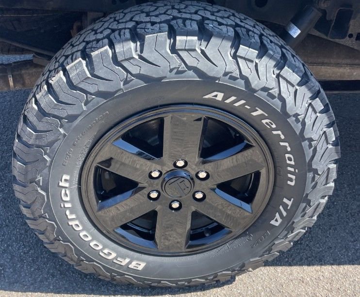 Used 2021 Ford F150 XL w/ Equipment Group 101A High AWD/4WD image 9