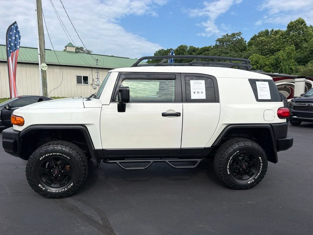 Used 2008 Toyota FJ Cruiser 4WD image 7