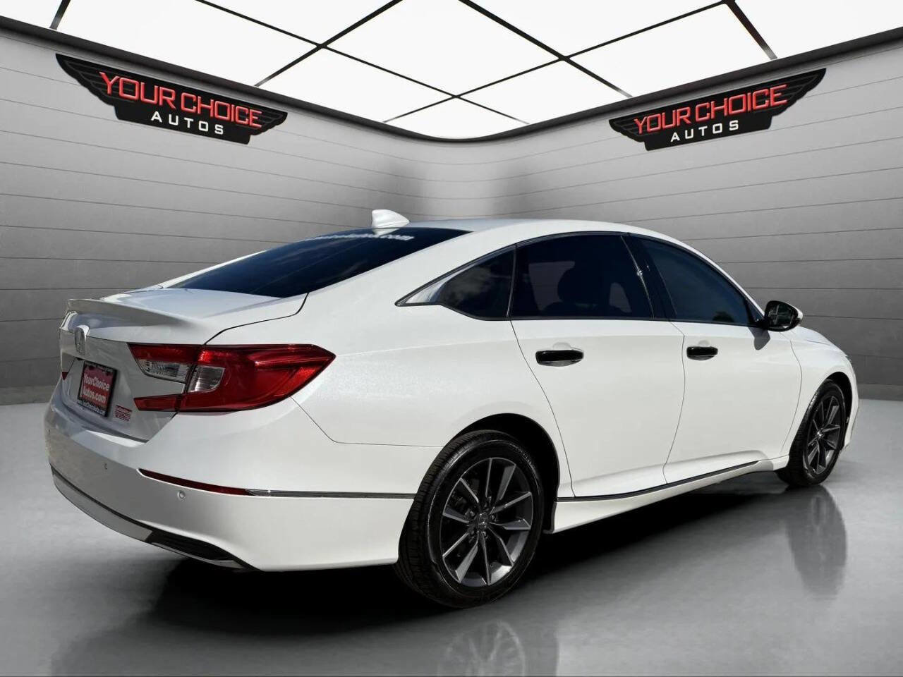 Used 2021 Honda Accord EX-L image 5