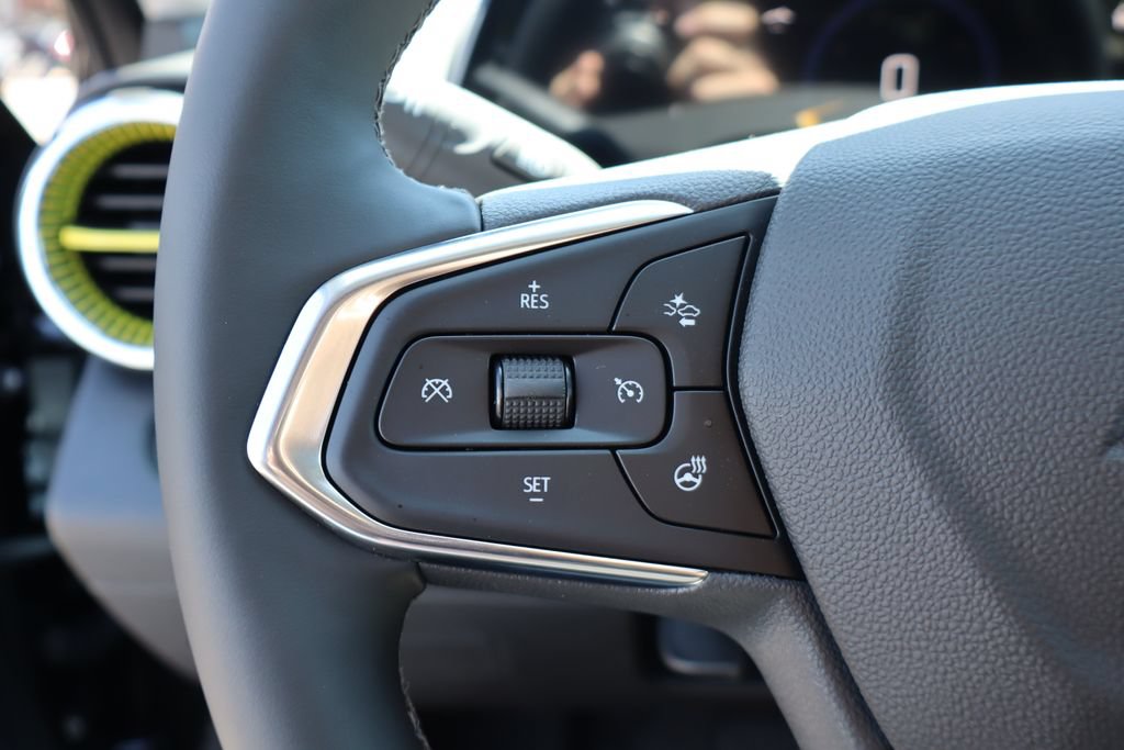 New 2026 Chevrolet Trax LT w/ Driver Confidence Package FWD image 14